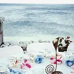 Lalloudes Hotel Mani Bed & Breakfast