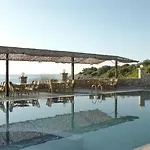 فندق مبيت وإفطار Lalloudes Hotel Mani 4*