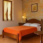 Lalloudes Hotel Mani Bed & Breakfast Exo Nimfion