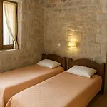 Bed & Breakfast Lalloudes Hotel Mani 4*