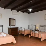 Lalloudes Hotel Mani 4*