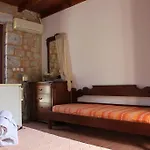 Lalloudes Hotel Mani