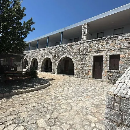 ベッド・アンド・ブレックファスト Lalloudes Seaside Sea And Pool View 4*