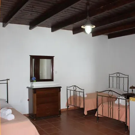 Lalloudes Seaside Sea And Pool View