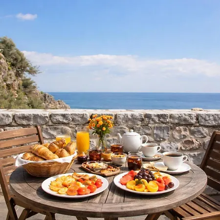 Lalloudes Hotel Mani