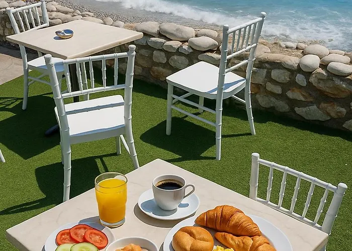 Lalloudes Seaside Suites Sea&Pool View