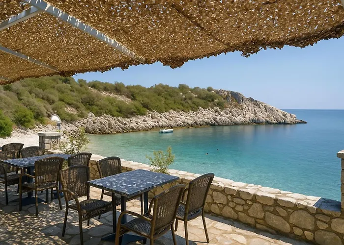 Lalloudes Seaside Suites Sea&Pool View Bed and breakfast Exo Nimfion