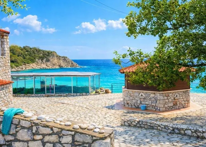 Alojamento de Acomodação e Pequeno-almoço Lalloudes Seaside Sea And Pool View Exo Nimfion