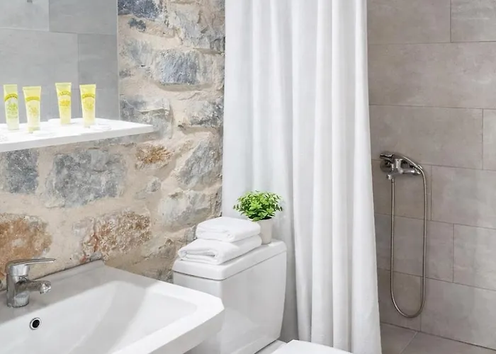 Lalloudes Seaside Suites Sea&Pool View Bed and breakfast Exo Nimfion